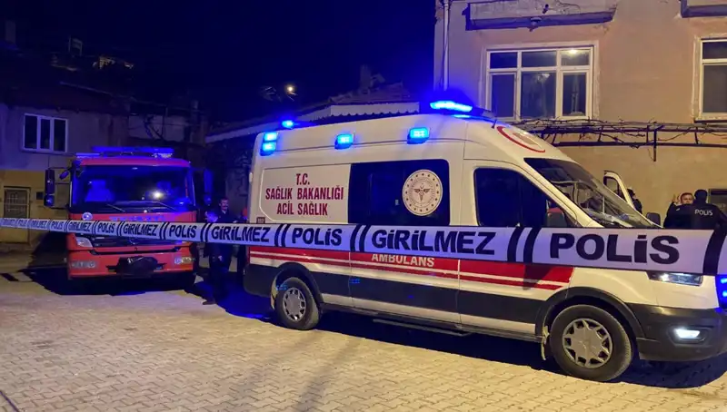 Yaşlı Adamın Evdeki Gizemli Ölümü: Yangında Neler Oldu?