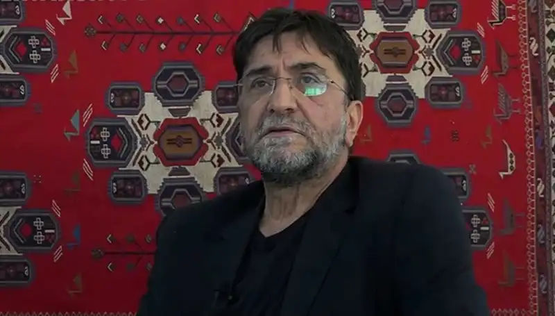 Gazeteci Nihat Genç'in Vefatı: Medya Dünyasında Derin Bir Yaradan Sonra