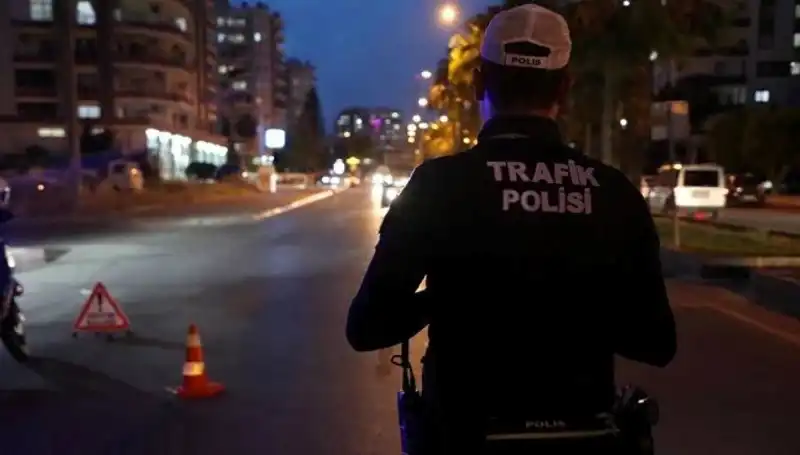 Sosyal Medyada Tartışma Açan İki Sürücüye 53 Bin Lira Ceza Kesildi!