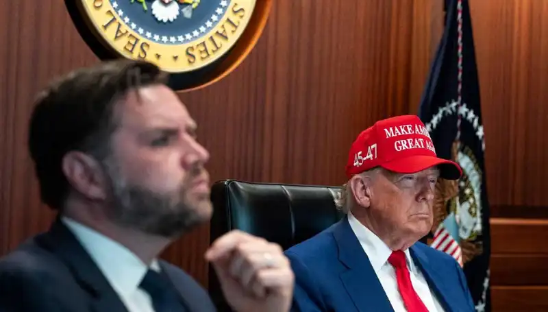 Trump'ın Azil Tasarısı Reddedildi: Siyasi Sonuçlar ve Etkileri